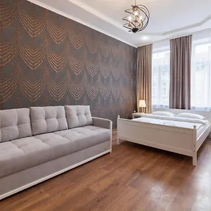 https://apartment-panteleimona-kulisha-27.hotelslviv.net